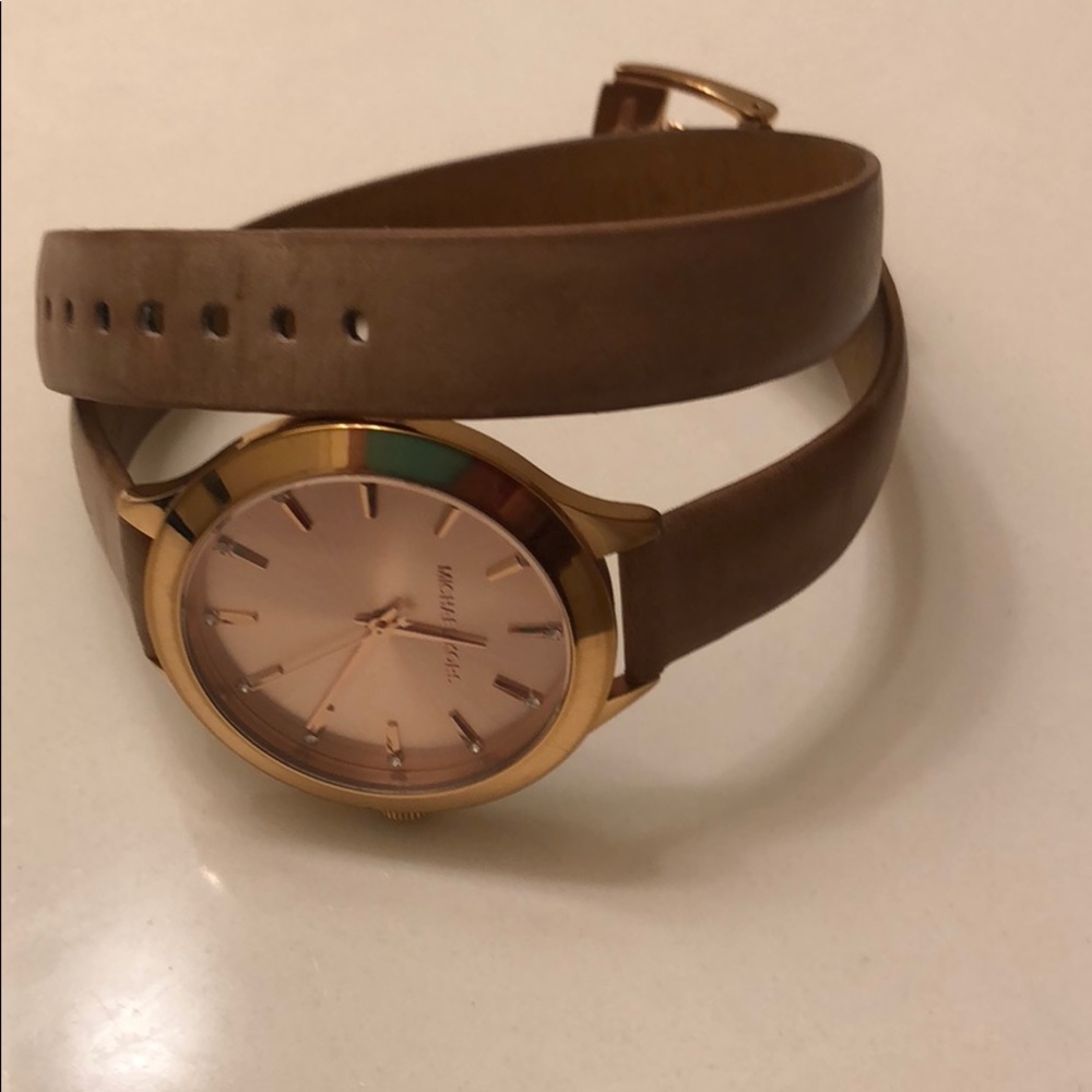 Mk Watch - image 1